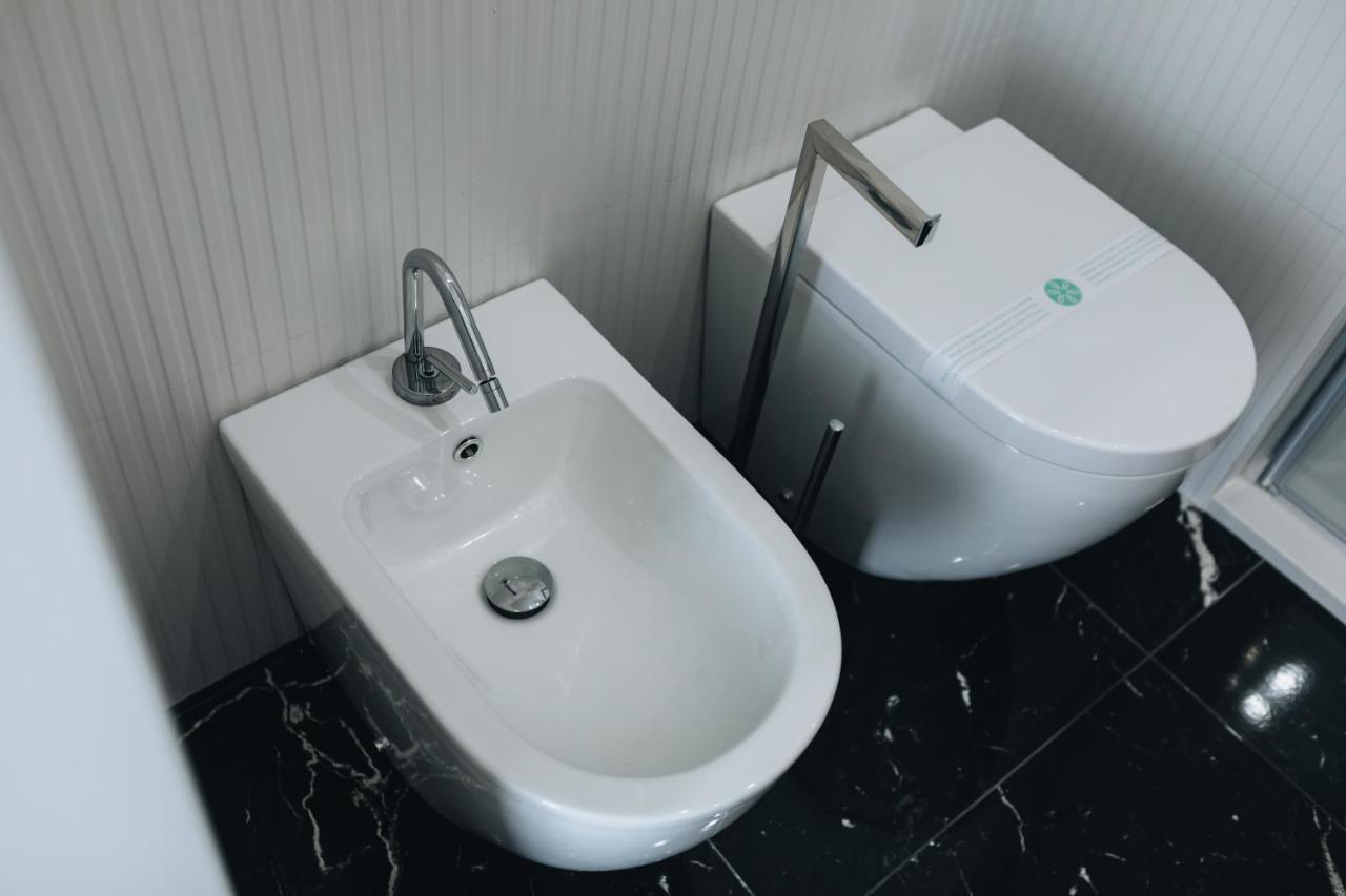 Centoquindici Rooms & Suite Montesilvano Ngoại thất bức ảnh